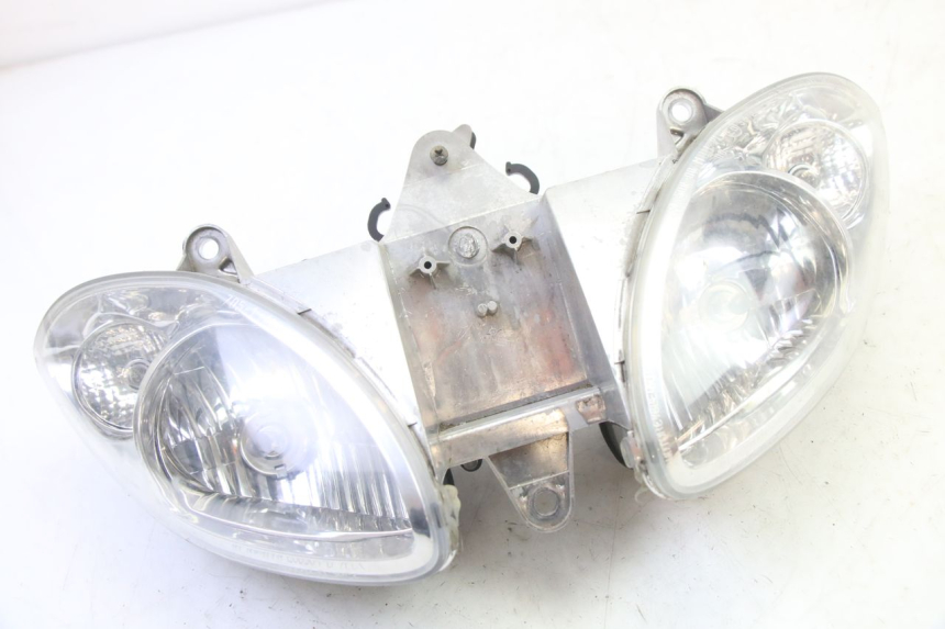 photo de VORDERSCHEINWERFER PIAGGIO X9 EVOLUTION 125 (2003 - 2007)