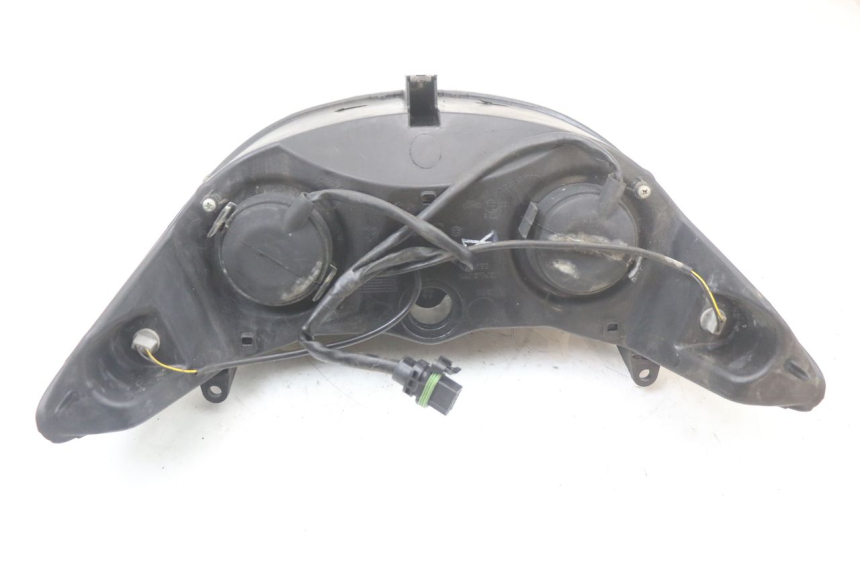 photo de VORDERSCHEINWERFER PIAGGIO XEVO - X EVO 125 (2007 - 2016) - Oberflächenzustand und Material