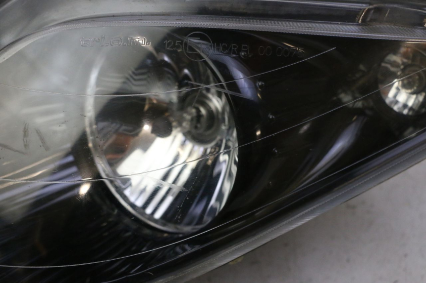 photo de VORDERSCHEINWERFER PIAGGIO XEVO - X EVO 125 (2007 - 2016)