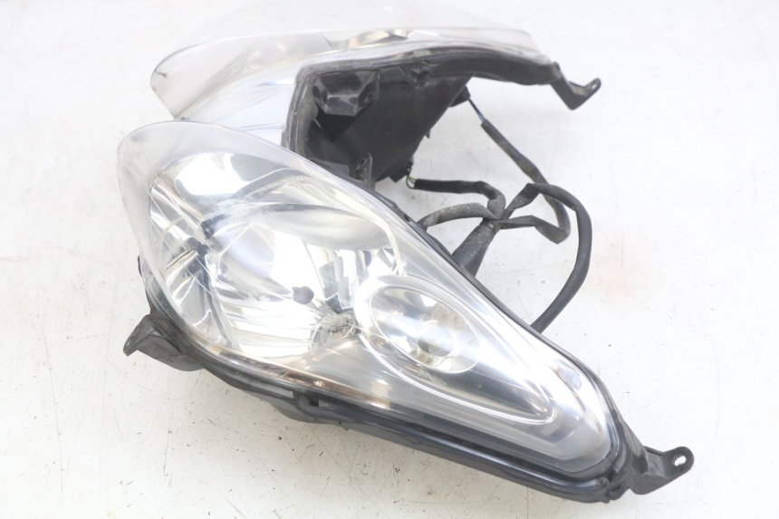 photo de VORDERSCHEINWERFER YAMAHA X-MAX XMAX 250 (2006 - 2009)