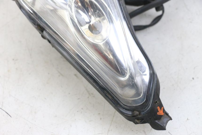 photo de VORDERSCHEINWERFER YAMAHA XMAX X-MAX 125 (2006 - 2009)