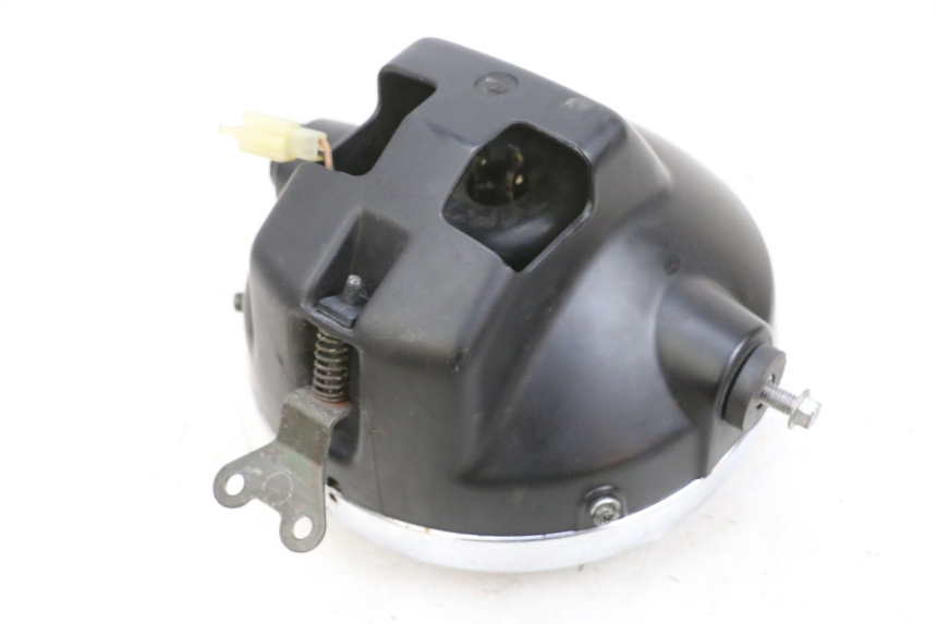 photo de SCHEINWERFER KAWASAKI ZR 7 750 (1999 - 2001) - Oberflächenzustand und Material