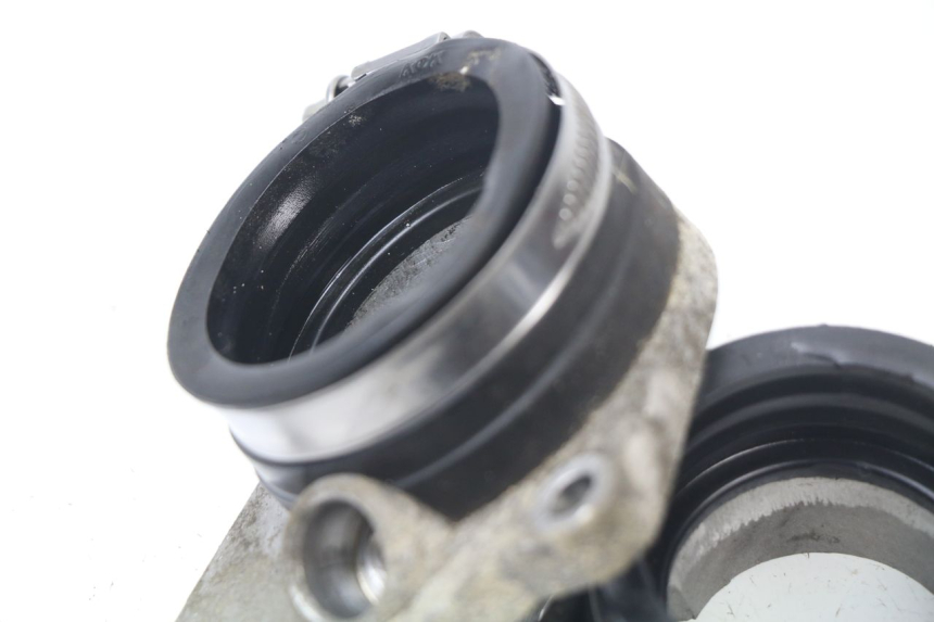 photo de ANSAUGSTUTZEN BMW C SPORT 650 (2015 - 2021)