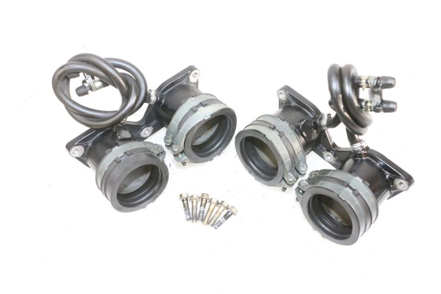 photo de ANSAUGSTUTZEN MV AGUSTA BRUTALE R WALLY 910 (2008 - 2008) - Zoom auf Gebrauchszustand