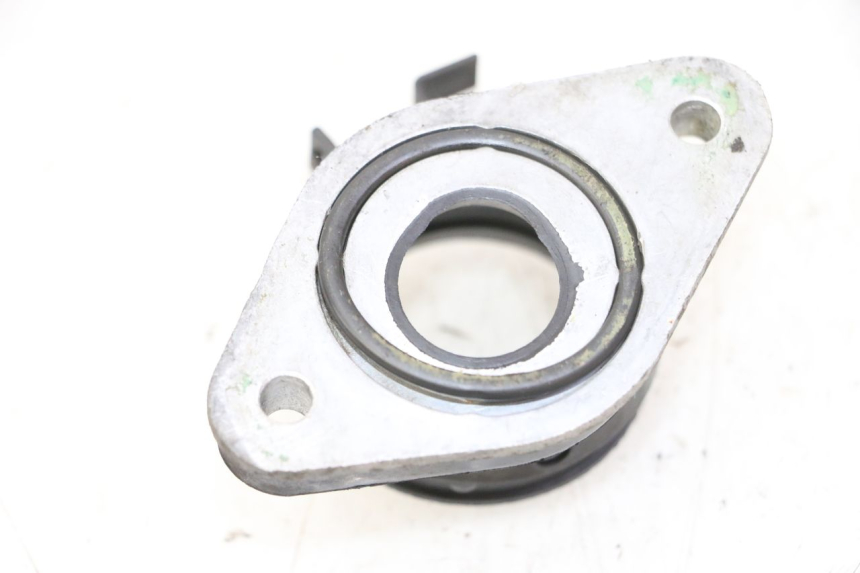 photo de ANSAUGSTUTZEN HONDA CBF 125 (2009 - 2015)