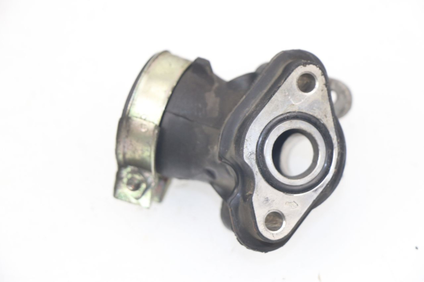 photo de ANSAUGSTUTZEN KYMCO AGILITY DELIVERY 4T 50 (2018 - 2023) - Zoom auf Gebrauchszustand