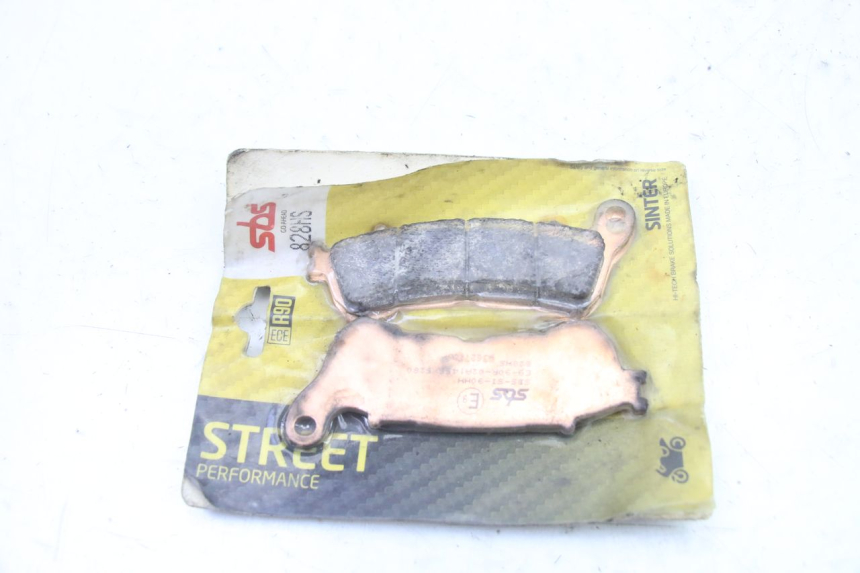 photo de BREMSBELÄGE VORNE HONDA NTV DEAUVILLE ABS 700 (2007 - 2016)