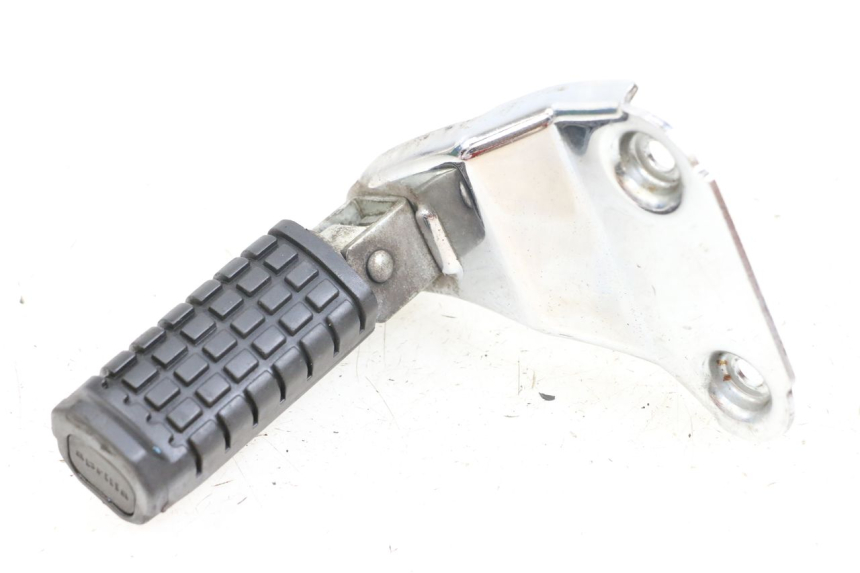 photo de FUSSRASTEN HALTEPLATTEN HINTEN RECHT APRILIA CLASSIC 125 (1995 - 2001)