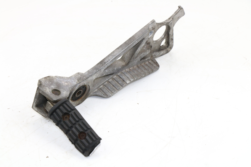 photo de FUSSRASTEN HALTEPLATTEN HINTEN RECHT YAMAHA FZX FAZER 750 (1987 - 1998)