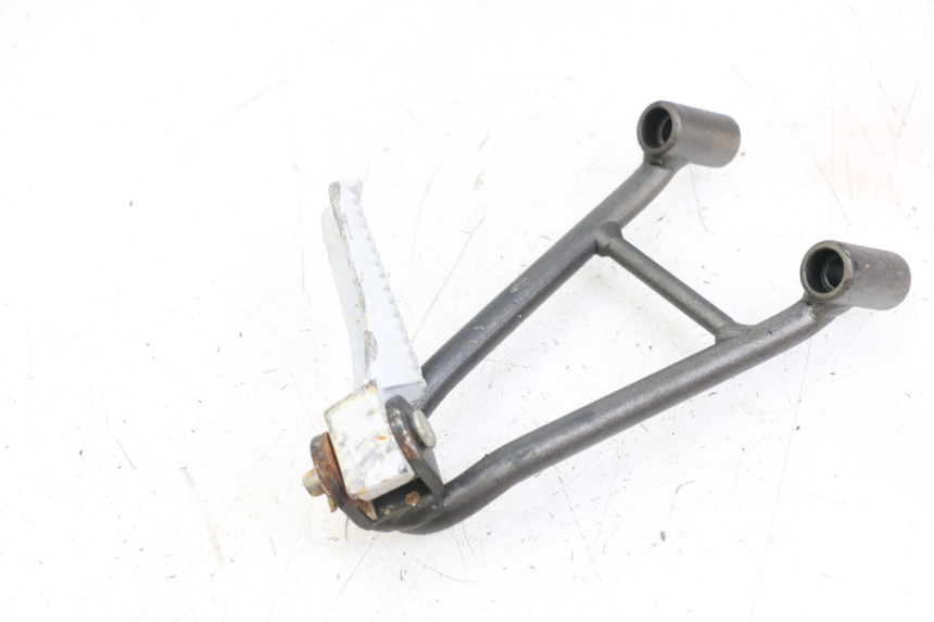 photo de FUSSRASTEN HALTEPLATTEN HINTEN RECHT GILERA DNA 50 (2000 - 2007)