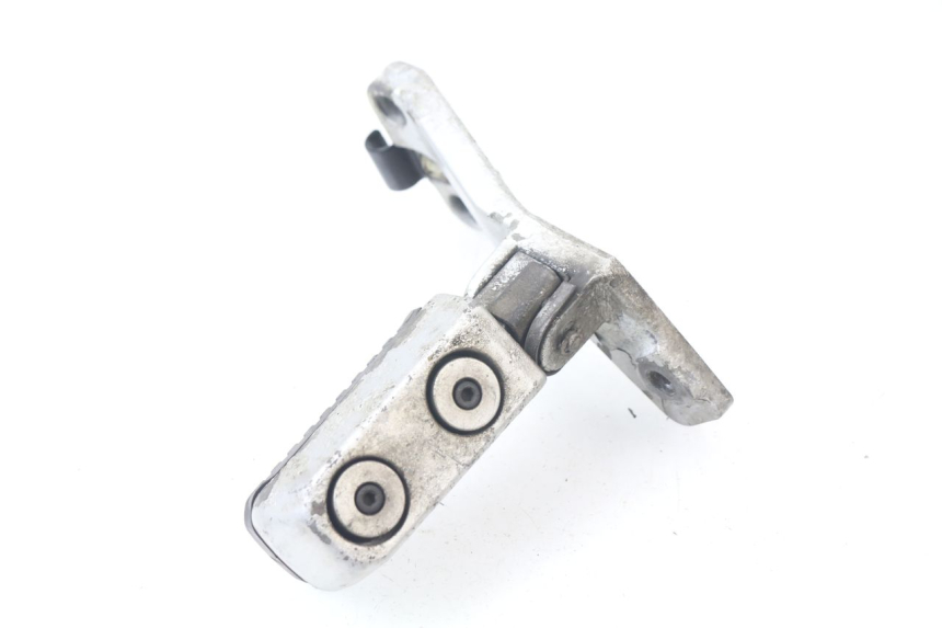 photo de FUSSRASTEN HALTEPLATTEN HINTEN RECHT KAWASAKI GTR 1000 (1994 - 2004)