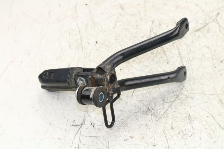 photo de FUSSRASTEN HALTEPLATTEN HINTEN RECHT HONDA CBF 125 (2009 - 2015)