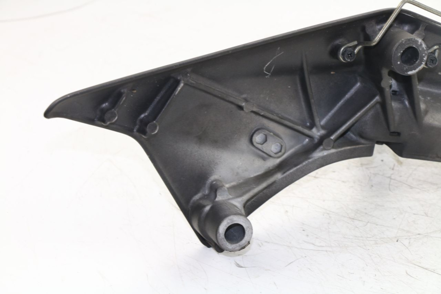 photo de FUSSRASTEN HALTEPLATTEN HINTEN RECHT HONDA FJS SILVER WING SILVERWING 400 (2005 - 2008)