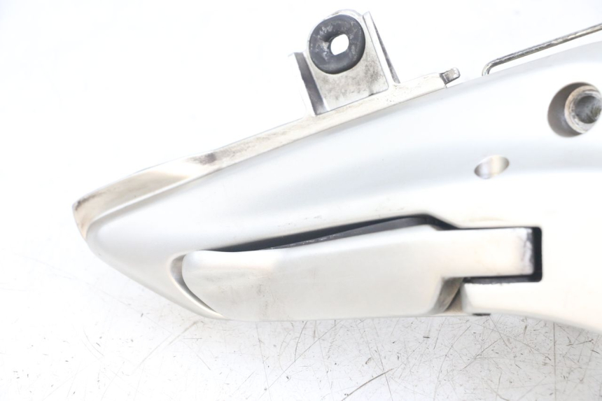 photo de FUSSRASTEN HALTEPLATTEN HINTEN RECHT HONDA FJS SILVERWING SILVER WING 600 (2001 - 2010)