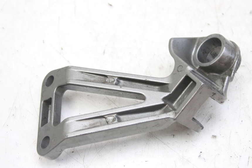 photo de RECHTE HINTERE FUßRASTENHALTERUNG KAWASAKI ZX-6R ZX6R 600 (1995 - 1997)