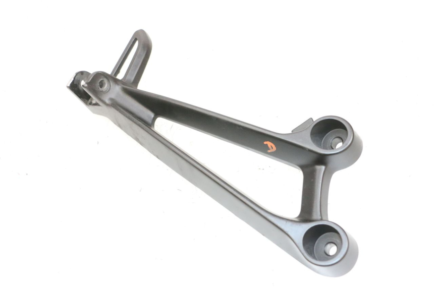 photo de FUSSRASTEN HALTEPLATTEN HINTEN RECHT YAMAHA MT-07 MT07 ABS 700 (2018 - 2020) - Gesamtansicht des Produkts