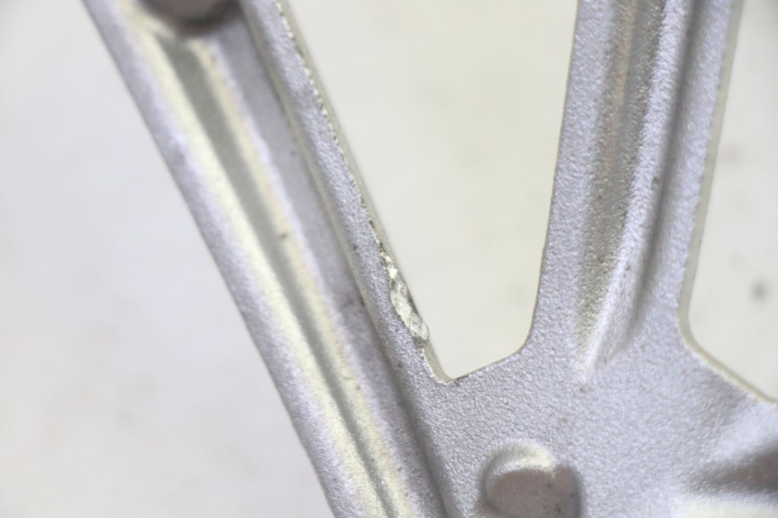 photo de FUSSRASTEN HALTEPLATTEN HINTEN RECHT BMW R GS 1250 (2021 - 2024) - Technische Nahaufnahme