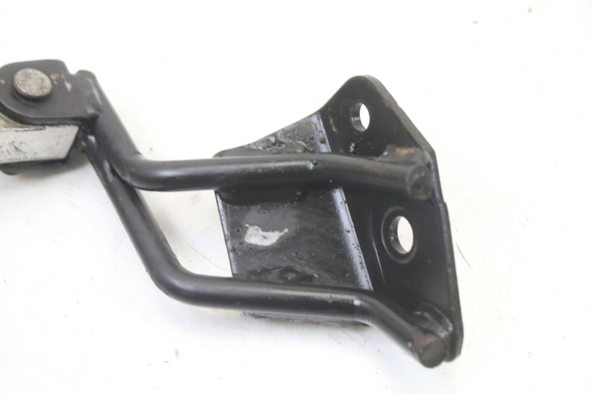 photo de FUSSRASTEN HALTEPLATTEN HINTEN RECHT GILERA STALKER 50 (1997 - 2005)