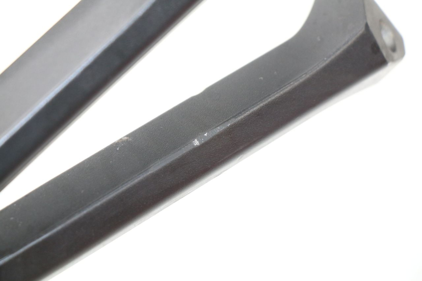 photo de FUSSRASTEN HALTEPLATTEN HINTEN RECHT SUZUKI GSX-R GSXR 750 (2011 - 2016)
