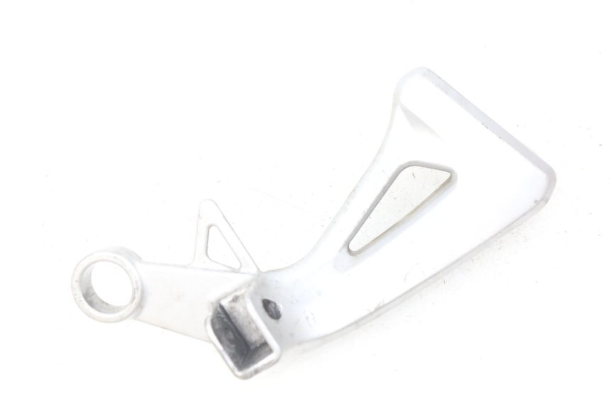 photo de RECHTE HINTERE FUßRASTENHALTERUNG SUZUKI SV S 650 (1999 - 2002)