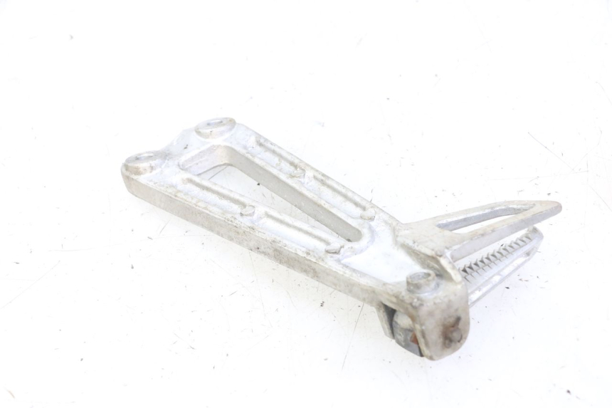 photo de RECHTE HINTERE FUßRASTENHALTERUNG YAMAHA TDR DELTABOX 125 (1993 - 2003)