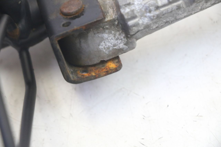 photo de FUSSRASTEN HALTEPLATTEN HINTEN RECHT KSR TR SM 50 (2015 - 2018) - Technische Nahaufnahme