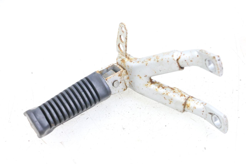 photo de RECHTES HINTERRAD-TRITTBRETTPLATTE HYOSUNG XRX 125 (2000 - 2008)