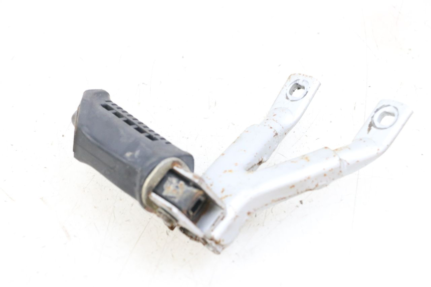 photo de RECHTES HINTERRAD-TRITTBRETTPLATTE HYOSUNG XRX 125 (2000 - 2008)