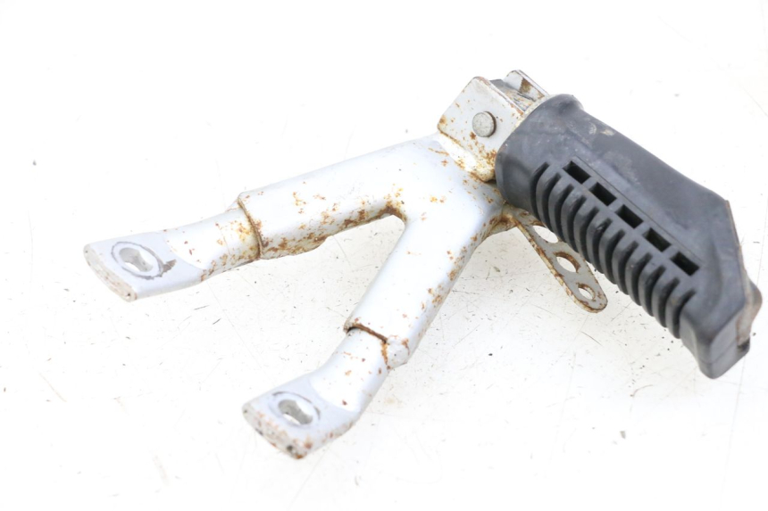 photo de RECHTES HINTERRAD-TRITTBRETTPLATTE HYOSUNG XRX 125 (2000 - 2008)