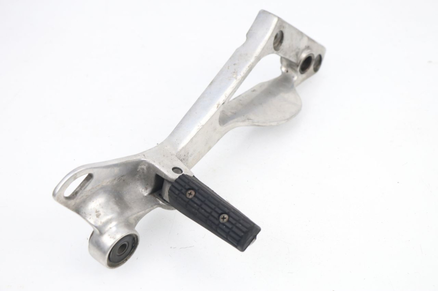 photo de FUSSRASTEN HALTEPLATTEN HINTEN RECHT YAMAHA TDM 3VD 850 (1991 - 1995)