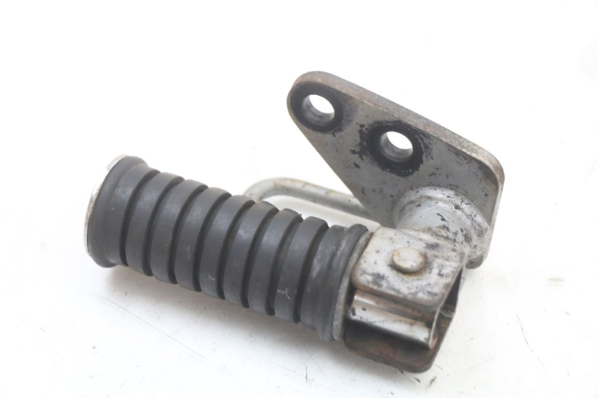 photo de FUSSRASTEN HALTEPLATTEN HINTEN RECHT YAMAHA XVS DRAG STAR DRAGSTAR 650 (1997 - 2007)