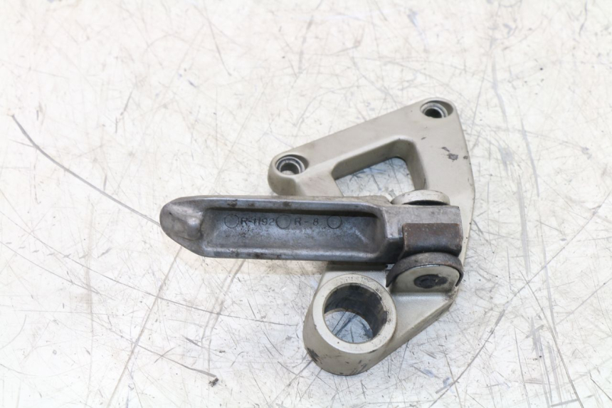 photo de FUSSRASTEN HALTEPLATTEN HINTEN RECHT KAWASAKI ZZR 600 (1995 - 2004)