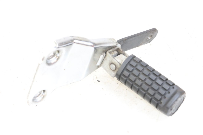 photo de FUSSRASTEN HALTEPLATTEN HINTEN LINKS APRILIA CLASSIC 125 (1995 - 2001)
