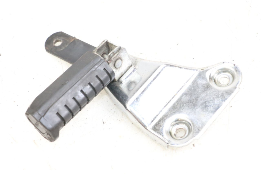 photo de FUSSRASTEN HALTEPLATTEN HINTEN LINKS APRILIA CLASSIC 125 (1995 - 2001)