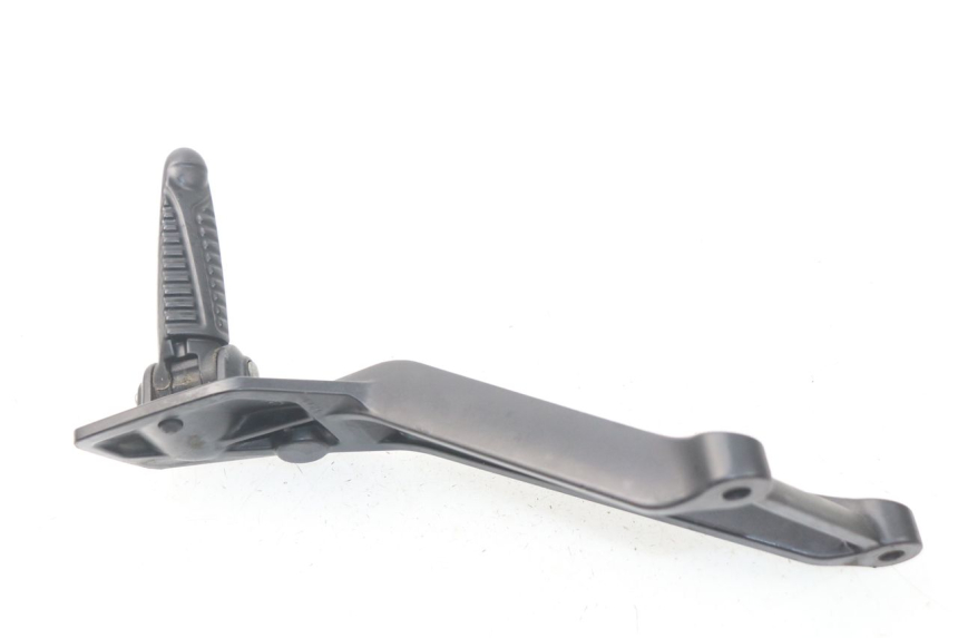 photo de FUSSRASTEN HALTEPLATTEN HINTEN LINKS MV AGUSTA BRUTALE R WALLY 910 (2008 - 2008)