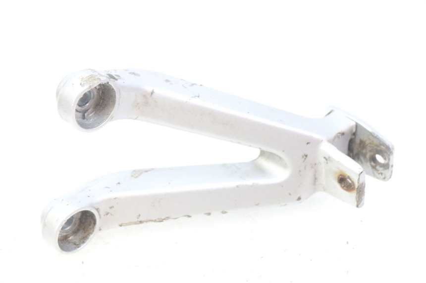 photo de FUSSRASTEN HALTEPLATTEN HINTEN LINKS HONDA CBR RR FIREBLADE 900 (1992 - 1994)