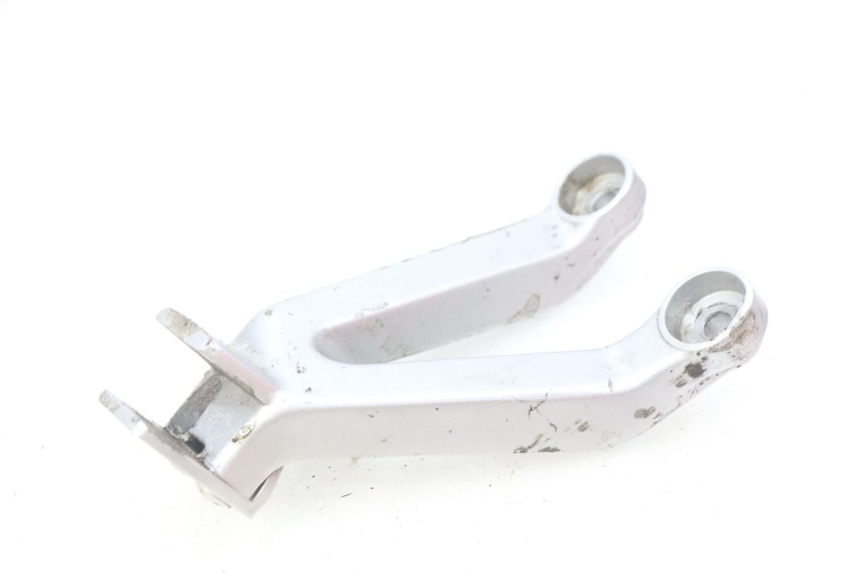 photo de FUSSRASTEN HALTEPLATTEN HINTEN LINKS HONDA CBR RR FIREBLADE 900 (1992 - 1994)