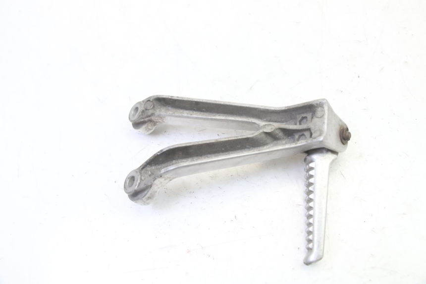 photo de FUSSRASTEN HALTEPLATTEN HINTEN LINKS HONDA CBR RR FIREBLADE 900 (1992 - 1994)