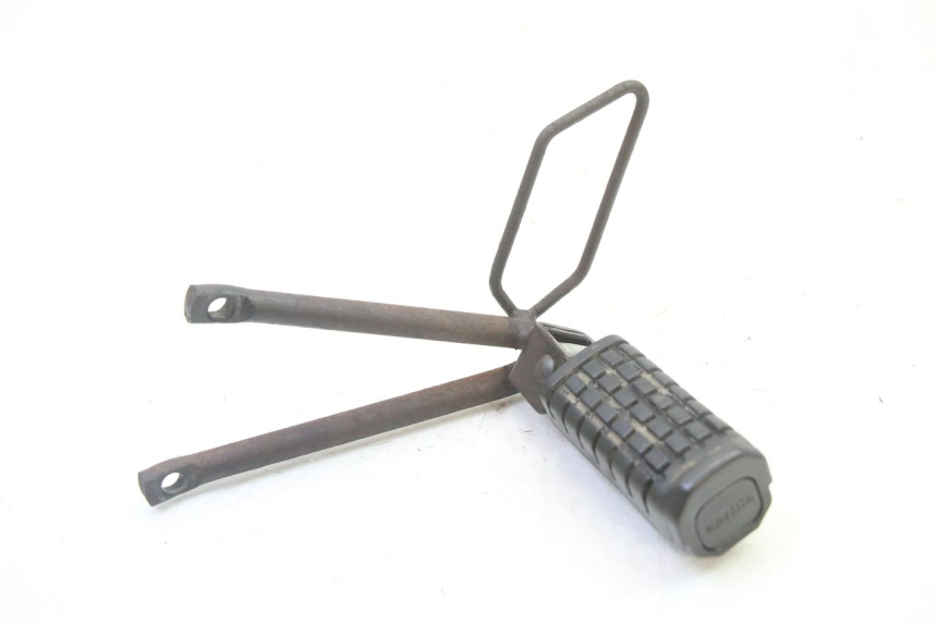 photo de FUSSRASTEN HALTEPLATTEN HINTEN LINKS APRILIA ETX 125 (1998 - 2002)