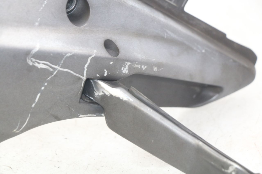 photo de LINKS HINTERE FUßRASTENHALTERUNG HONDA FJS SILVERWING SILVER WING 400 (2009 - 2016)
