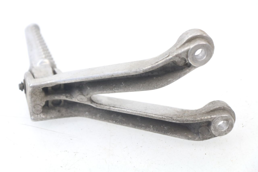 photo de FUSSRASTEN HALTEPLATTEN HINTEN LINKS HONDA CBR 919 RR FIREBLADE 900 (1998 - 1999)