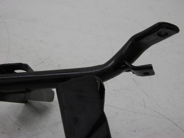 photo de FUSSRASTEN HALTEPLATTEN HINTEN LINKS HONDA FES S-WING SWING ABS 125 (2007 - 2015)
