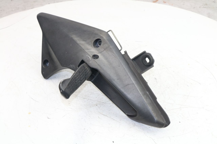 photo de FUSSRASTEN HALTEPLATTEN HINTEN LINKS HONDA FJS SILVER WING SILVERWING 400 (2005 - 2008)