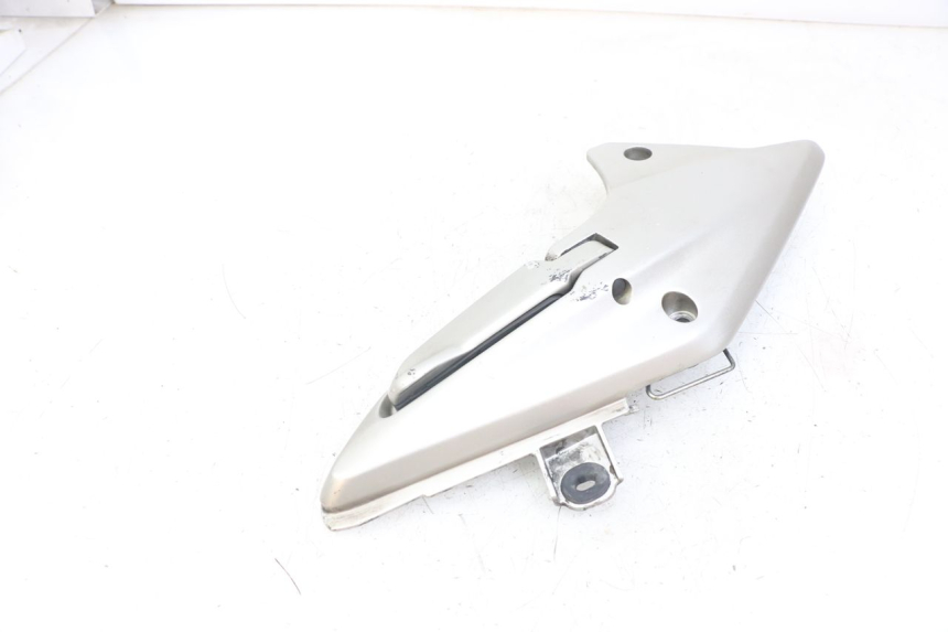 photo de FUSSRASTEN HALTEPLATTEN HINTEN LINKS HONDA FJS SILVERWING SILVER WING 600 (2001 - 2010)