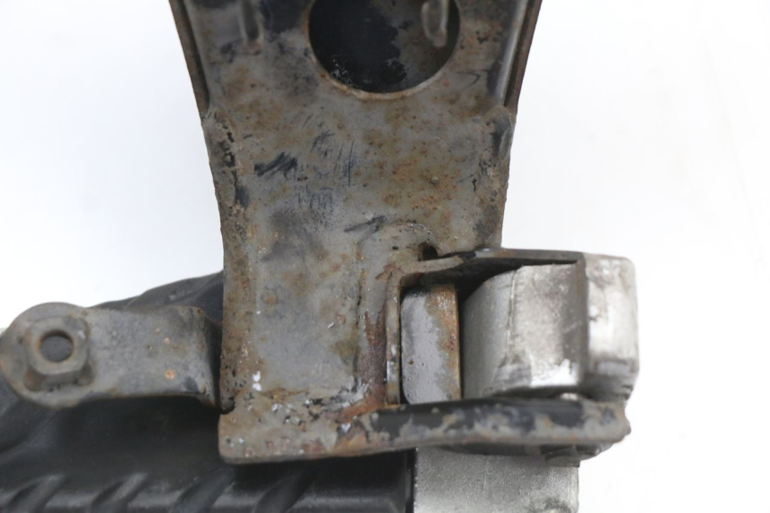 photo de FUSSRASTEN HALTEPLATTEN HINTEN LINKS HONDA SH ABS 125 (2012 - 2017)