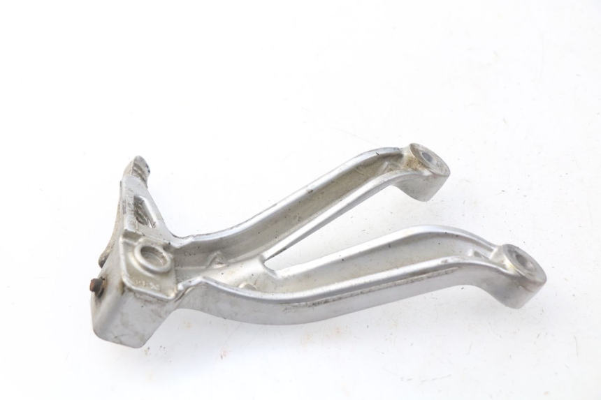 photo de FUSSRASTEN HALTEPLATTEN HINTEN LINKS SUZUKI GSX-R GSXR 600 (2001 - 2003)