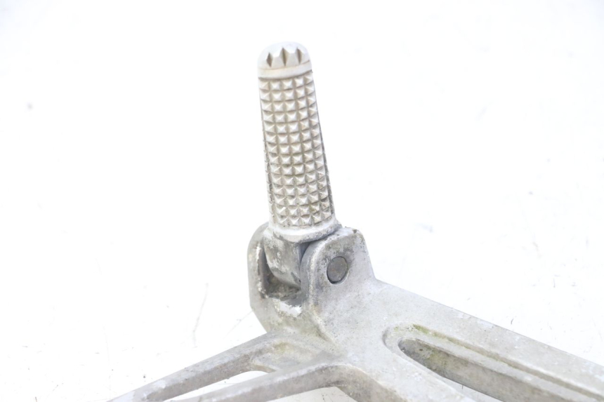 photo de FUSSRASTEN HALTEPLATTEN HINTEN LINKS YAMAHA TDR DELTABOX 125 (1993 - 2003)