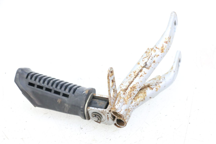 photo de Halterung für linken hinteren Fußrastenhalter HYOSUNG XRX 125 (2000 - 2008)