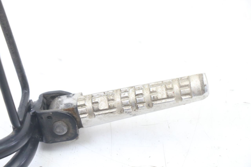 photo de FUSSRASTEN HALTEPLATTEN HINTEN LINKS YAMAHA TZR 50 (2008 - 2016)