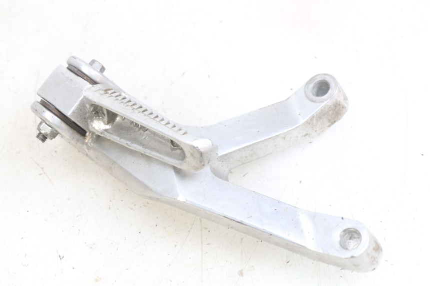 photo de HALTERUNG FüR LINKEN HINTEREN FUßRASTEN YAMAHA YZF R THUNDERCAT 600 (1996 - 2003)